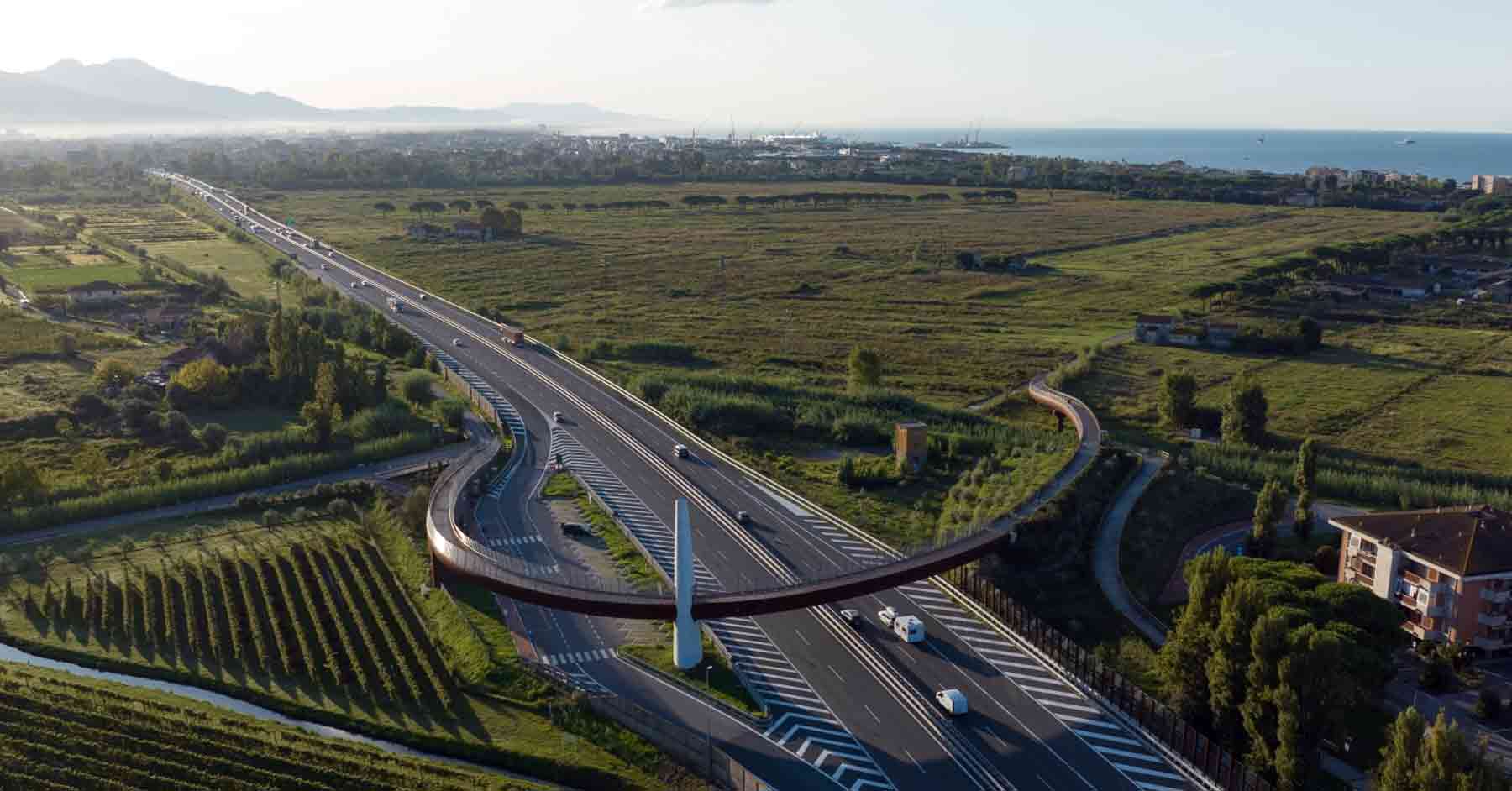 Passerella autostradale Luni